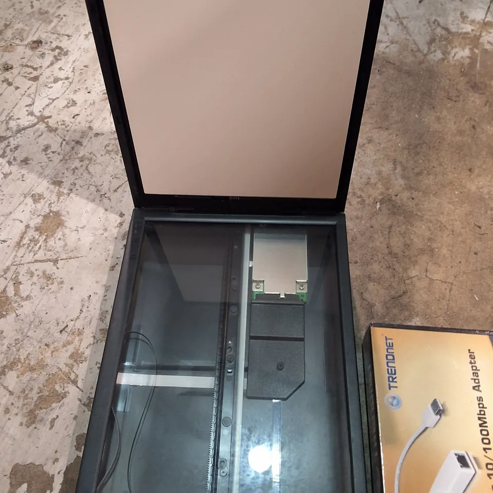 LOT OF 3 ASSORTED TECH ITEMS INCLUDES CANON LIKE 100 SCANNER, TRENDNET ADAPTER AND DAMAGED IIYAMA MONITOR