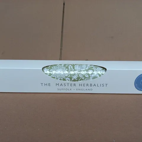 THE MASTER HERBALIST FRESH LINEN FRAGRANCE – BOXED (SUFFOLK, ENGLAND)