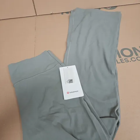 LULULEMON GROOVE NULU HR FLARED PANT REGULAR – UK 10, GREEN