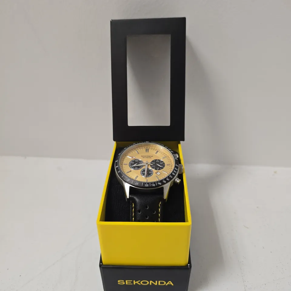 BOXED SEKONDA MENS 1395 VELOCITY CHRONOGRAPH WATCH