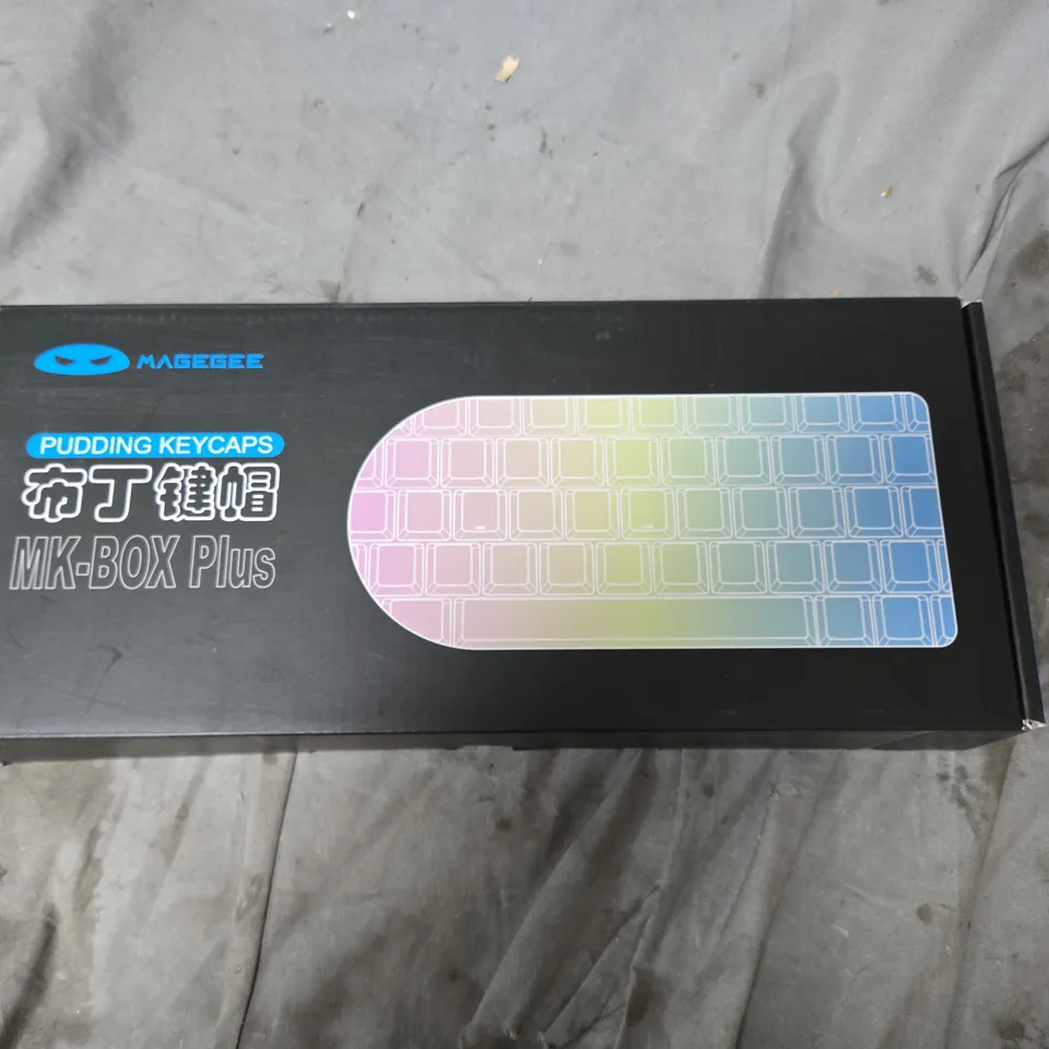 MAGEGEE MK-BOX PLUS PUDDING KEYCAPS KEYBOARD – WHITE, BOXED