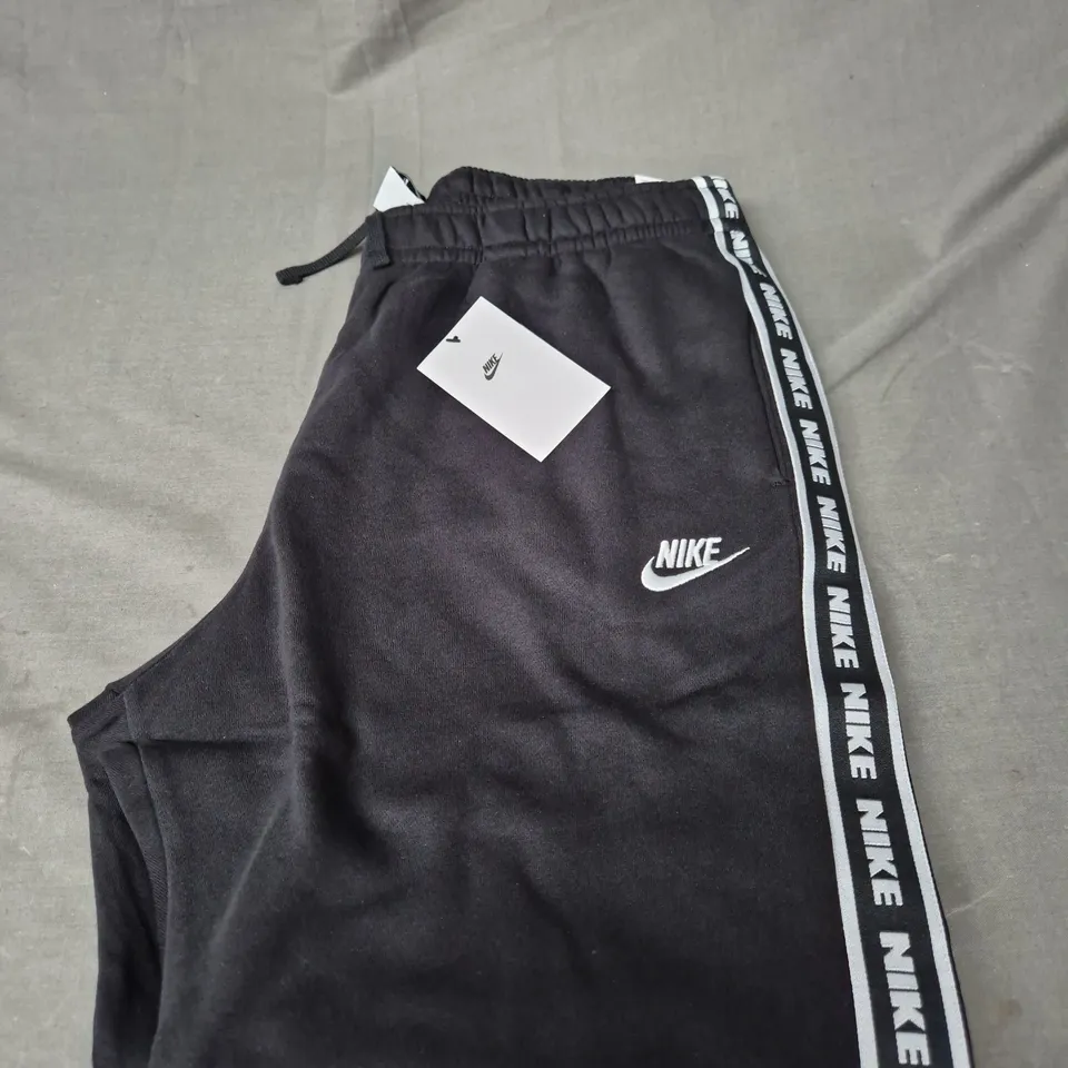 NIKE LOGO ARIES TROUSERS SIZE XL