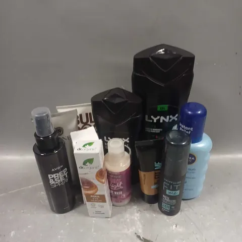 APPROXIMATELY 20 ASSORTED COSMETIC PRODUCTS INCLUDE - LYNX BODY WASH - THE ORDINARY NIACINAMIDE 10% - MANE THICKENING CONDITIONER - ETC