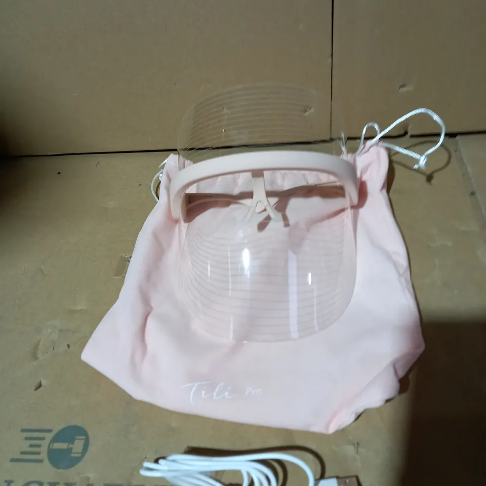 TILI ANTI-AGEING LED FACE MASK