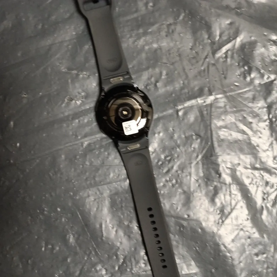 SAMSUNG GALAXY WATCH 6 