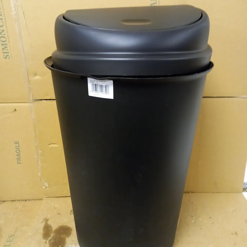 ADDIS PLASTIC ROUND TOUCH TOP BIN RRP £37.99