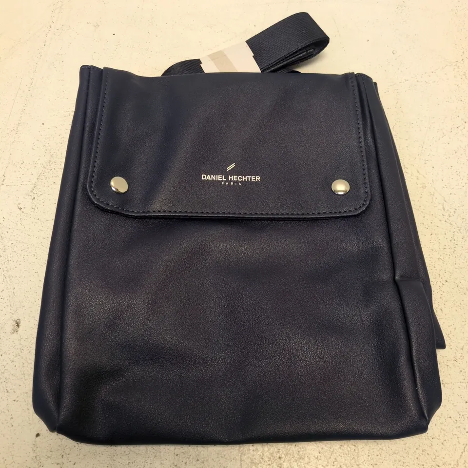 DANIEL HECHTER MINI BACKPACK IN NAVY