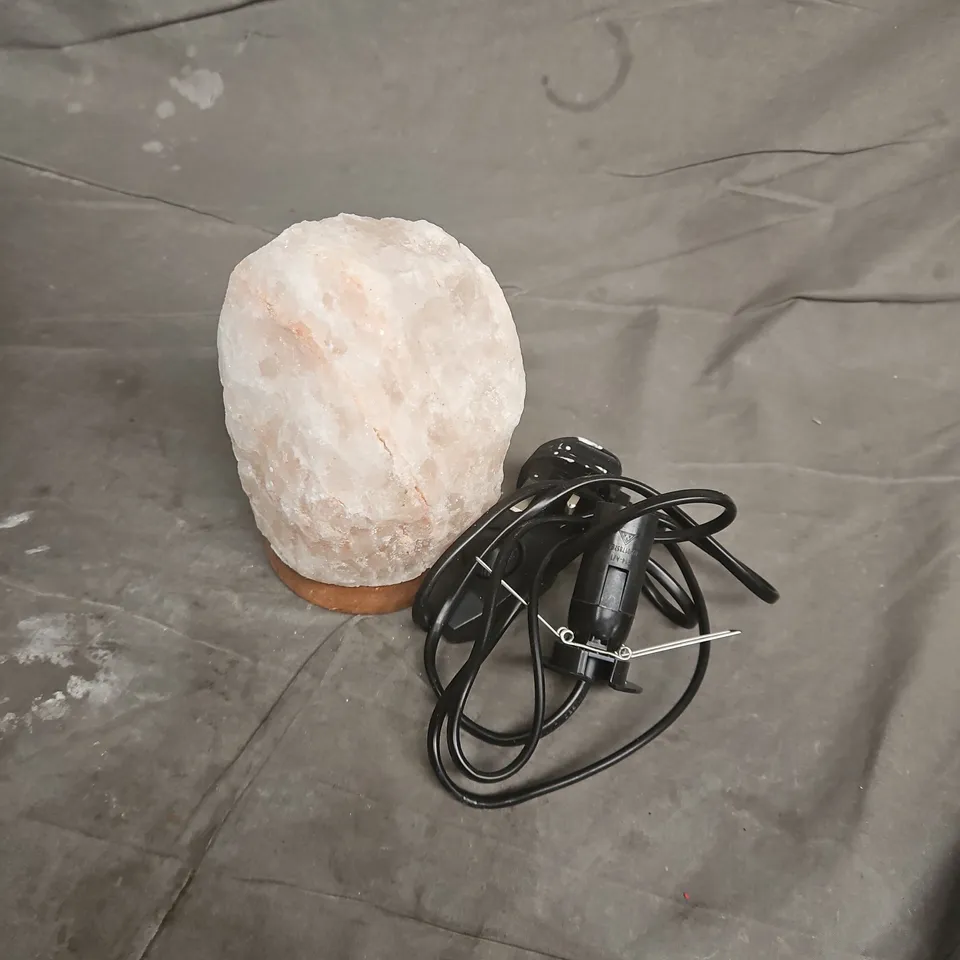 HIMALAYAN SALT LAMP
