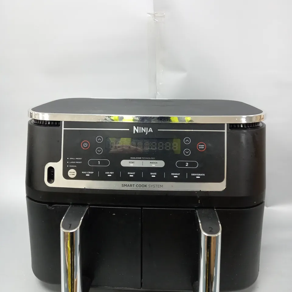 UNBOXED NINJA DUALZONE AIR FRYER 