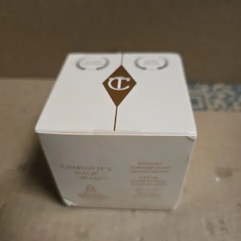 CHARLOTTE TILBURY CHARLOTTE'S MAGIC CREAM – INSTANT TURNAROUND MOISTURISER (BOXED)