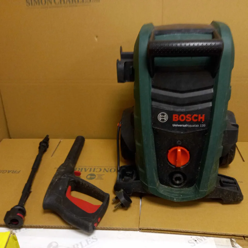 BOSCH UNIVERSAL AQUATAK 135 PRESSURE WASHER