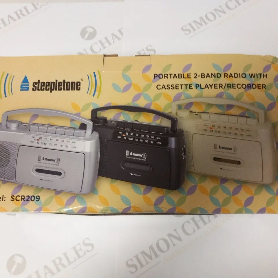 BOXED STEEPLETONE PORTABLE 2 BAND RADIO WITH CASETTE PLAYER/RECORDER SCR209
