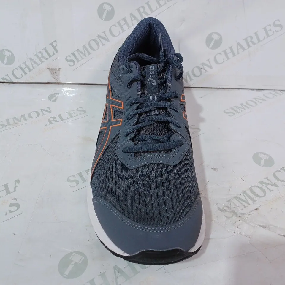 BOXED PAIR OF ASICS GEL-CONTEND 8 IN GREY/ORANGE UK SIZE 10