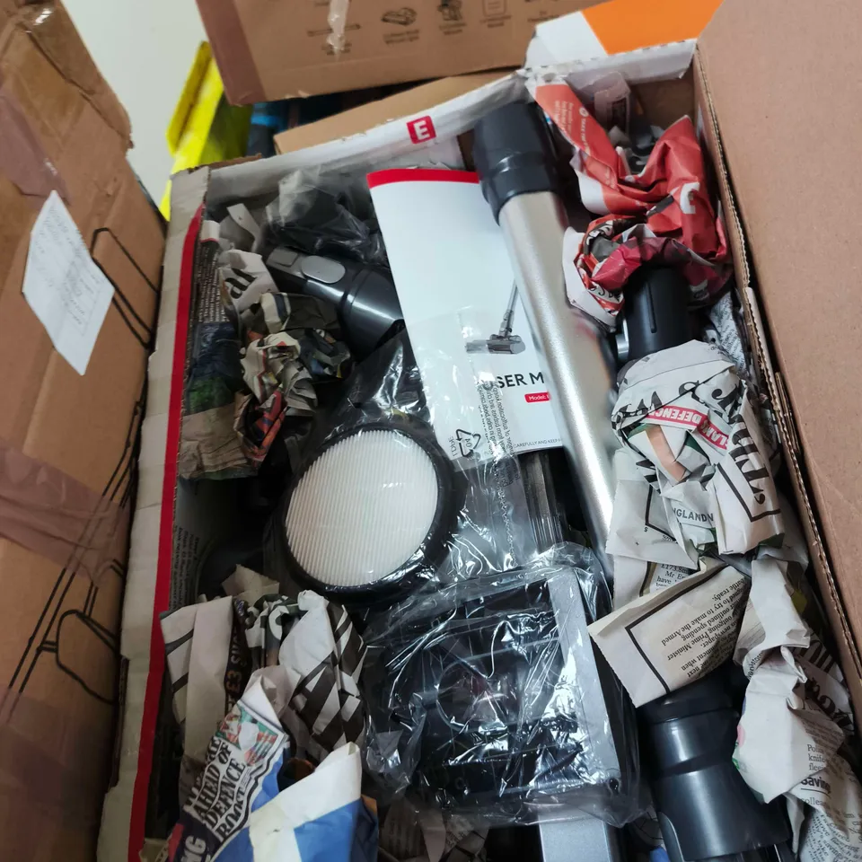PALLET OF A LARGE QUANTITY OF ASSORTED ITEMS TO INCLUDE: HOOVER