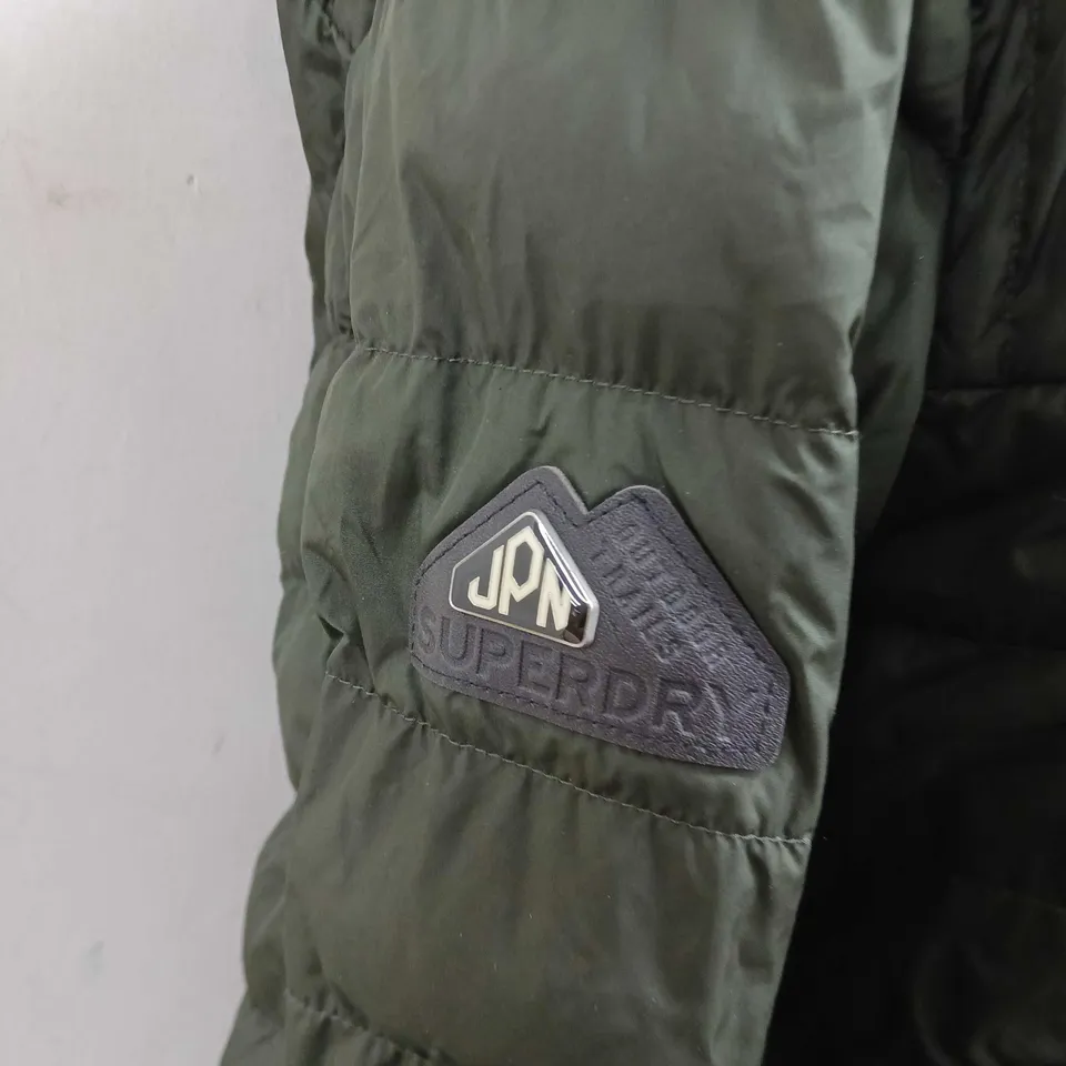 SUPERDRY KHAKI THIN PUFFER JACKET - SIZE XL