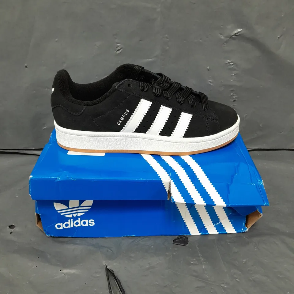 BOXED PAIR OF ADIDAS CAMPUS 00S CHILDRENS TRAINERS - 5