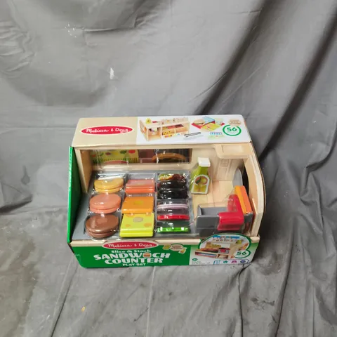 BOXED MELISSA & DOUG WOODEN SLICE & STACK SANDWICH COUNTER