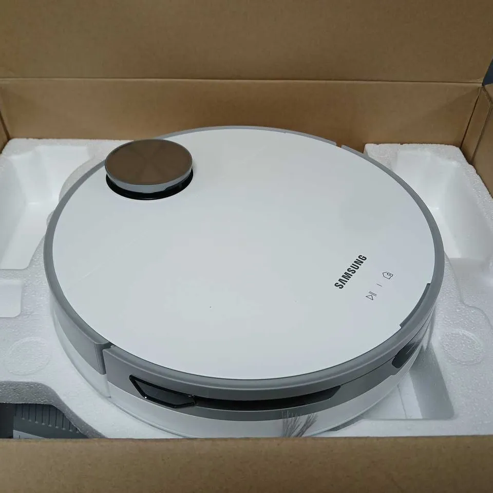 SAMSUNG JET BOT+ VR30T85513W/EU ROBOT VACUUM CLEANER - WHITE