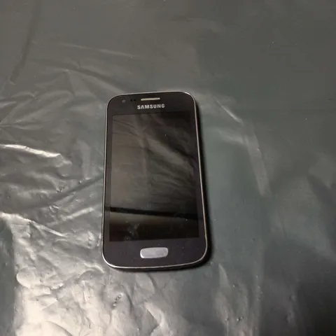 SAMSUNG SMARTPHONE – BLACK 