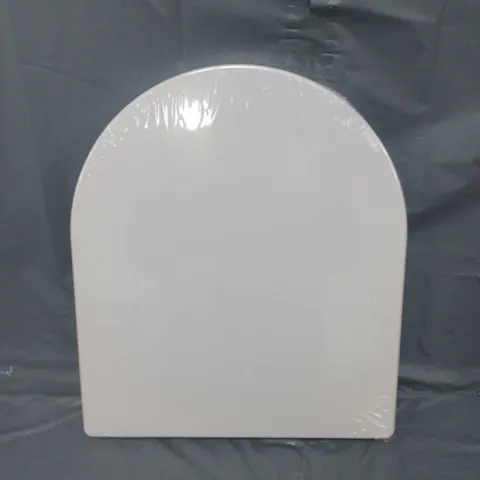 BOXED HOME SQUARE BACK TOILET SEAT