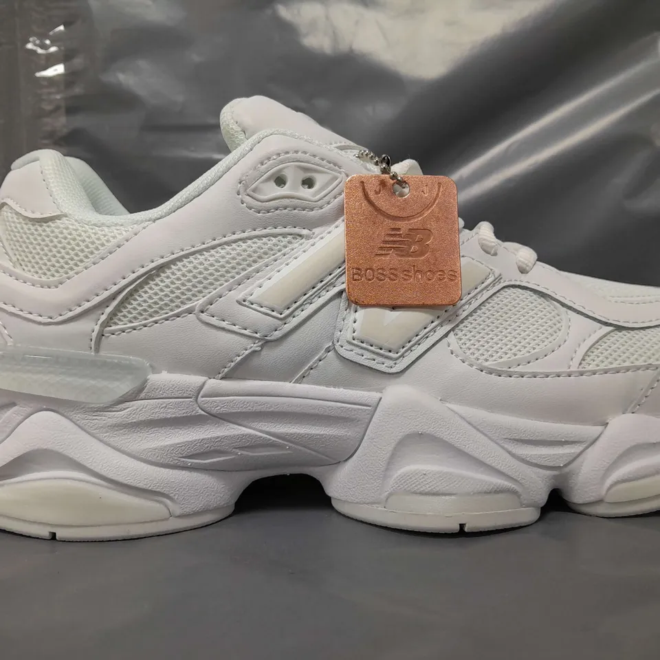 BOXED PAIR OF NEW BALANCE 9060 SHOES IN WHITE UK SIZE 6