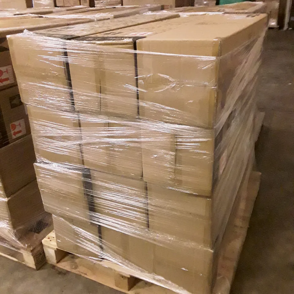 PALLET OF APPROXIMATELY 12 BOXED BRAND NEW 114CM SILVER TIPS TREES