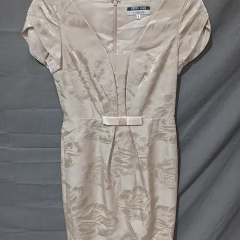 DRESS CODE BY VEROMIA FLORAL DRESS IN NUDE - SIZE 8