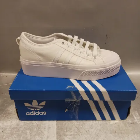 BOXED PAIR OF ADIDAS NIZZA PLATFORM TRAINERS IN WHITE - 6