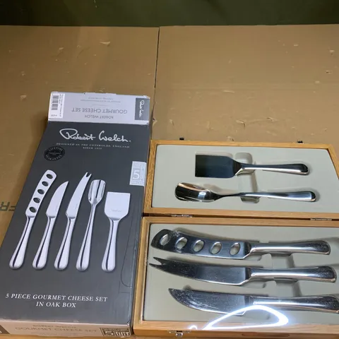 ROBERT WELCH 5 PIECE GOURMET CHEESE SET