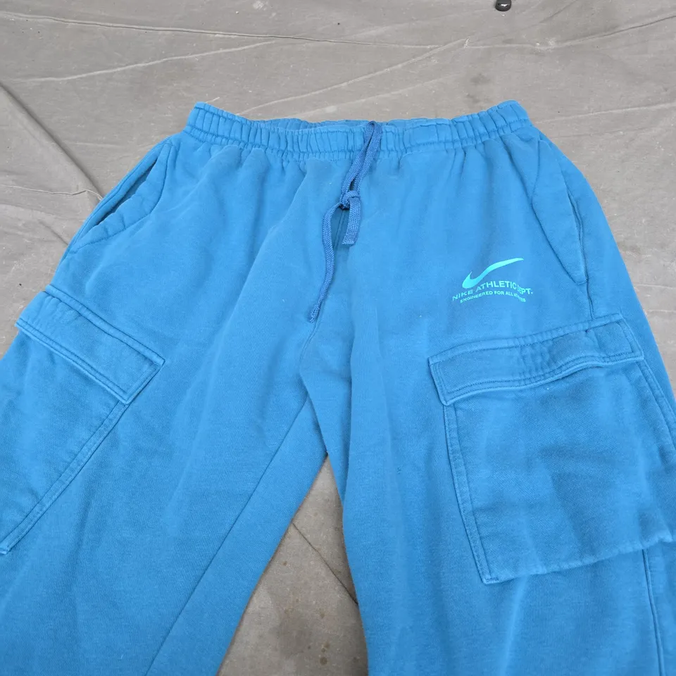 NIKE ATHLETIC DEPT. BLUE JOGGERS WITH CARGO POCKETS SIZE L