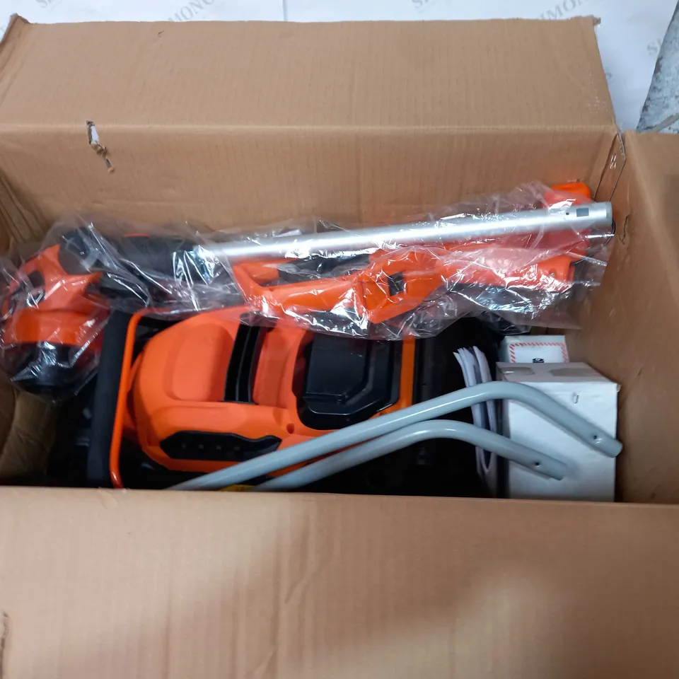 YARD FORCE 32CM LAWNMOWER AND TRIMMER