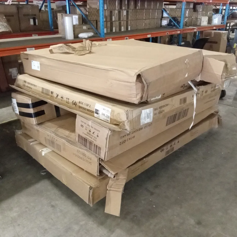 PALLET OF ASSORTED INCOMPLETE DESIGNER HOME FURNITURE AND GARDEN FURNITURE PARTS AND PIECES 
