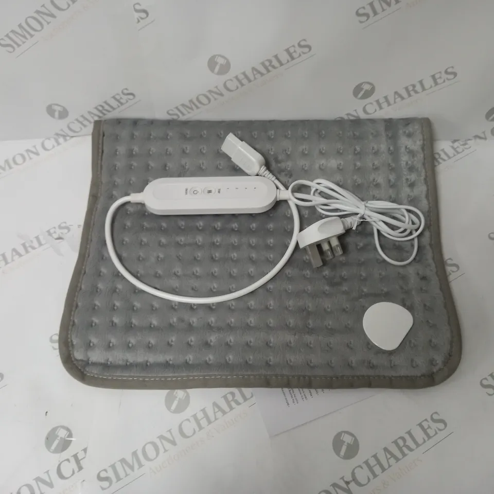 BOXED HEATED PAD IN GREY 40 X 60 CM