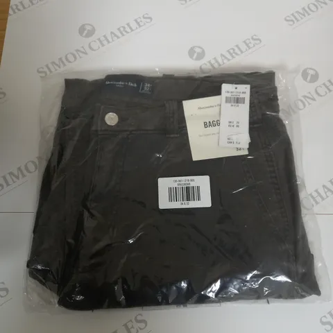 BAGGED ABERCROMBIE AND FITCH BAGGY TROUSERS SIZE W34 L32