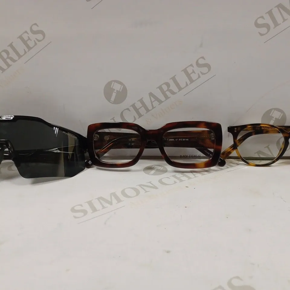 BOX OF APPROX 12 ASSORTED ITEMS TO INCLUDE - PUKCLAR FULL FACE GLASSES BLACK - BLOOB BLOOM THE TRAVELLER PRESCRIPTION GLASSES - BLACK EYEWEAR WOMENS GLASSES ECT