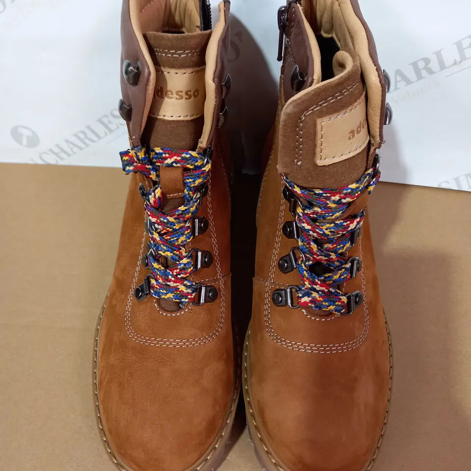 ADESSO TAN RESISTANCE HIKING BOOTS - SIZE 6 UK