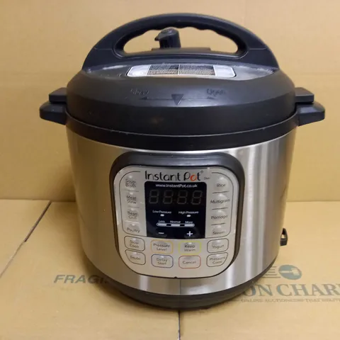 INSTANT POT DUO SMART PRESSURE COOKER
