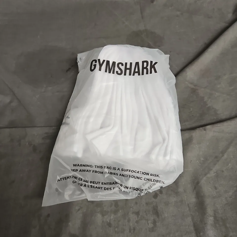 SEALED GYMSHARK 5PK CREW SOCKS IN WHITE SIZE M