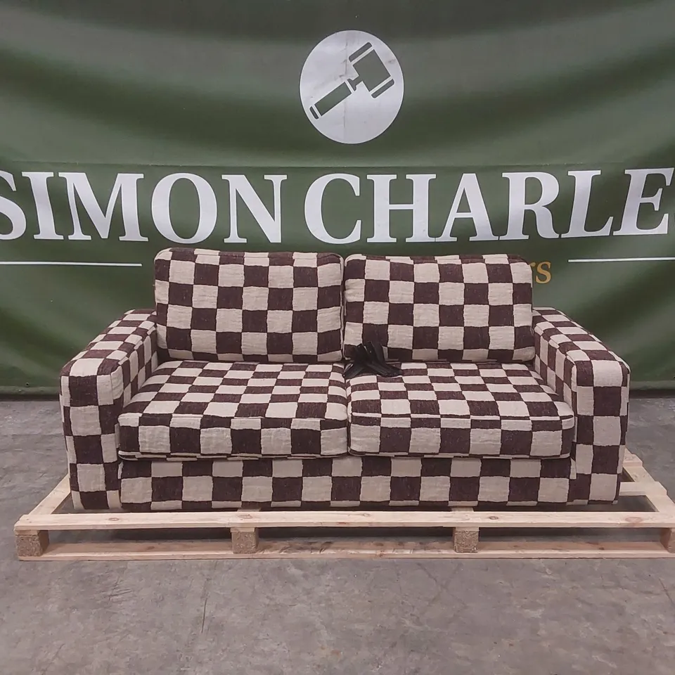 QUALITY DESIGNER FABRIC UPHOLSTERED 3 SEATER SOFA