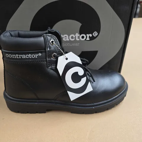 BRAND NEW BOXED CONTRACTOR BLACK SAFETY BOOTS - UK 7