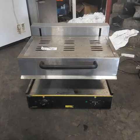 BUFFALO COMMERCIAL ADJUSTABLE SALAMANDER GRILL