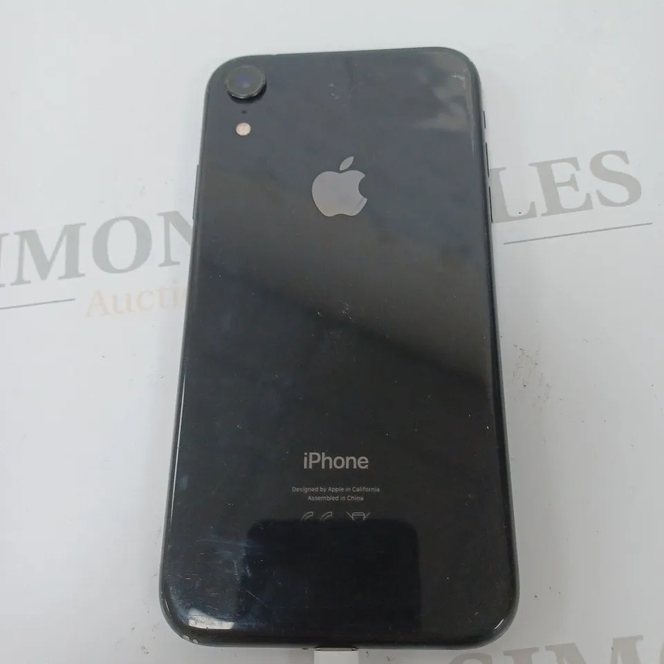 APPLE IPHONE MOBILE PHONE 