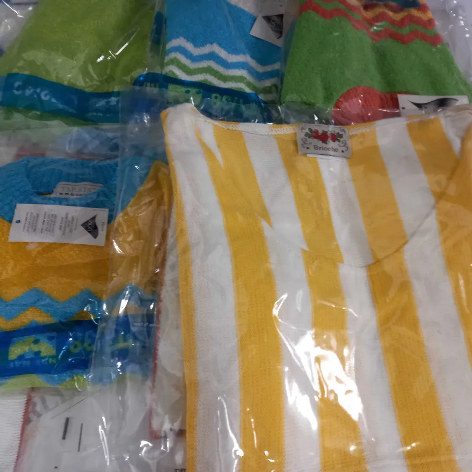 LOT OF 10 ASSORTED BAGGED CLOTHING ITEMS - VARIOUS SIZES