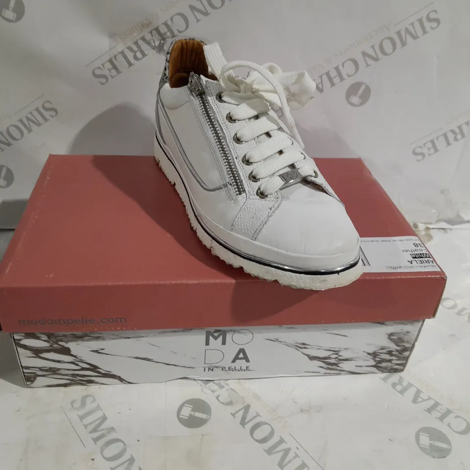 MODA IN PELLE ARIELA BLACK TRAINER SIZE 5 UK