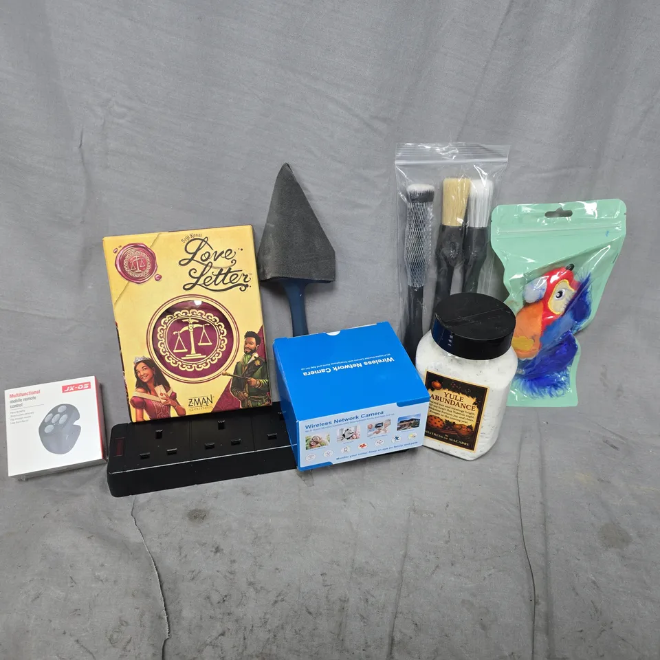 APPROXIMATELY 15 ASSORTED HOUSEHOLD ITEMS TO INCLUDE WIRELESS NETWORK CAMERA, MOBILE REMOTE CONTROL, YULE ABUNDANCE, ETC