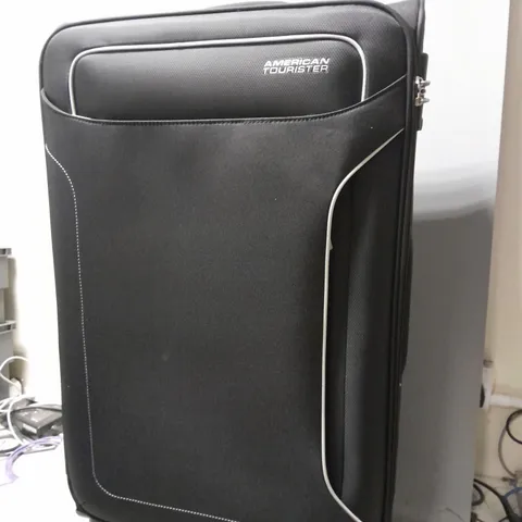 BOXED AMERICAN TOURISTER BLACK LARGE SUITCASE - COLLECTION ONLY