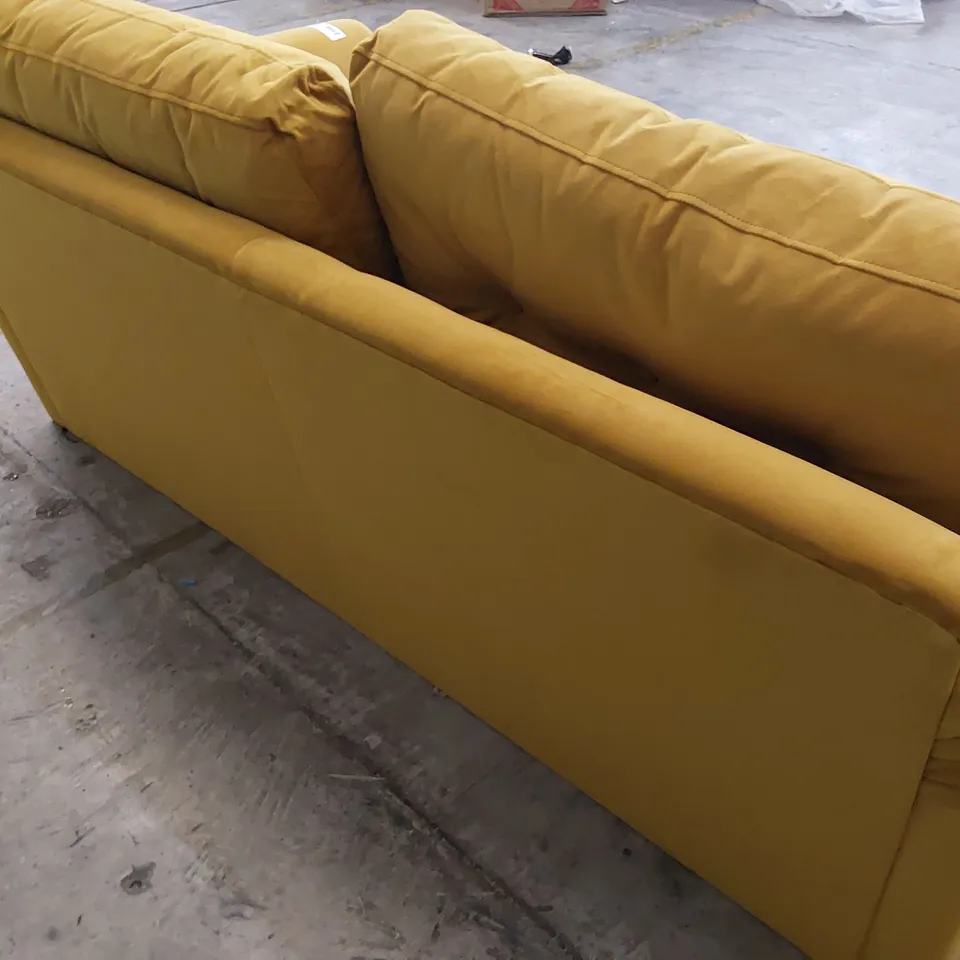 QUALITY BRITISH DESIGNER LOUNGE Co. 2.5 SEATER SOFA PLUSH GOLD FABRIC 