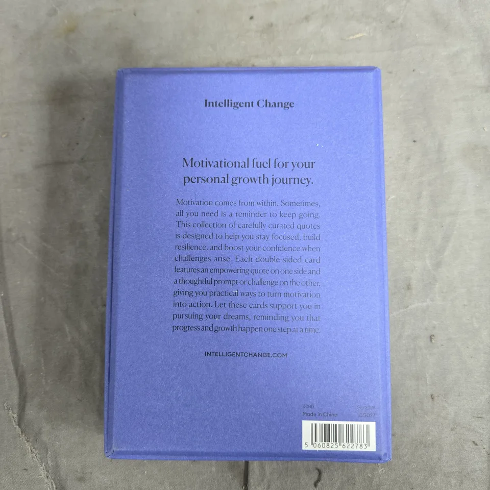 MOTIVATIONAL REMINDERS – 52 DISPLAY CARDS & STAND (INTELLIGENT CHANGE)