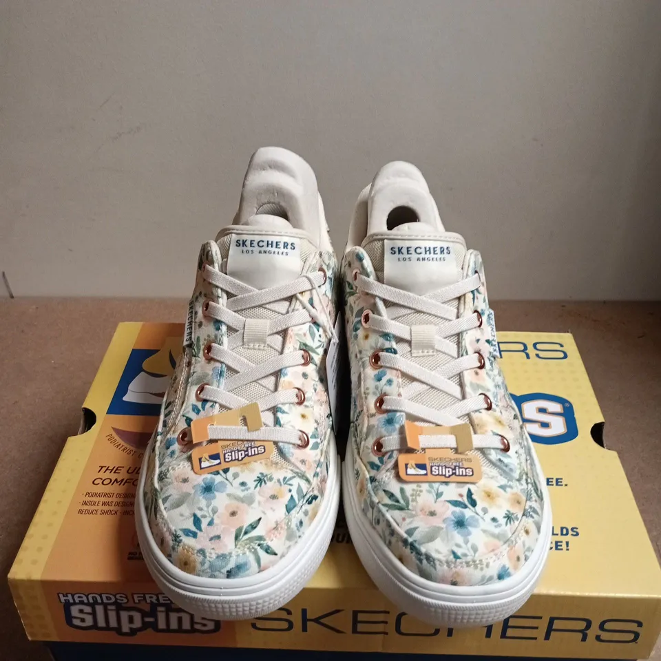 BOXED PAIR OF SKECHERS ARCH FIT ARCADE FLORAL SLIP-ON SNEAKERS – WOMEN'S, UK 6