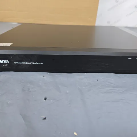 SWANN 16-CHANNEL HD DIGITAL VIDEO RECORDER (DVR) WITH USB MOUSE & CABLES